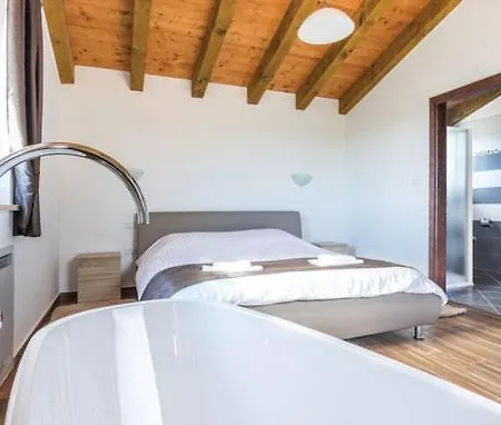Villa Istra